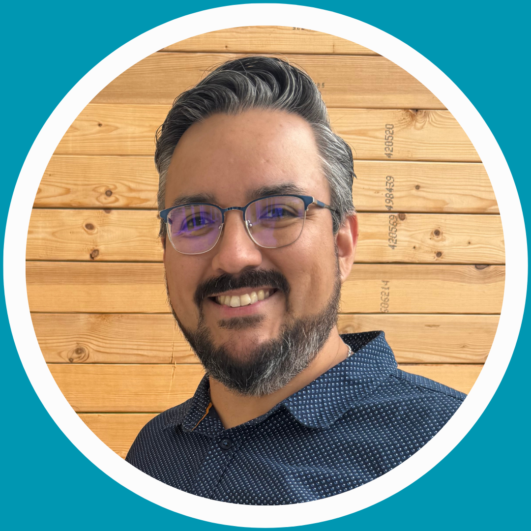 Luis Ruben Ugalde headshot