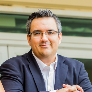 Luis Ugalde