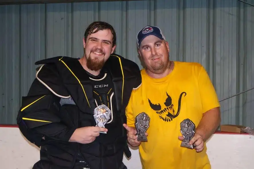Ball Hockey 9