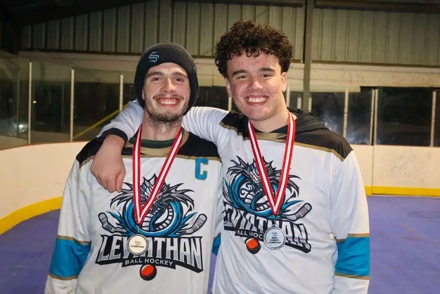 Ball Hockey 12