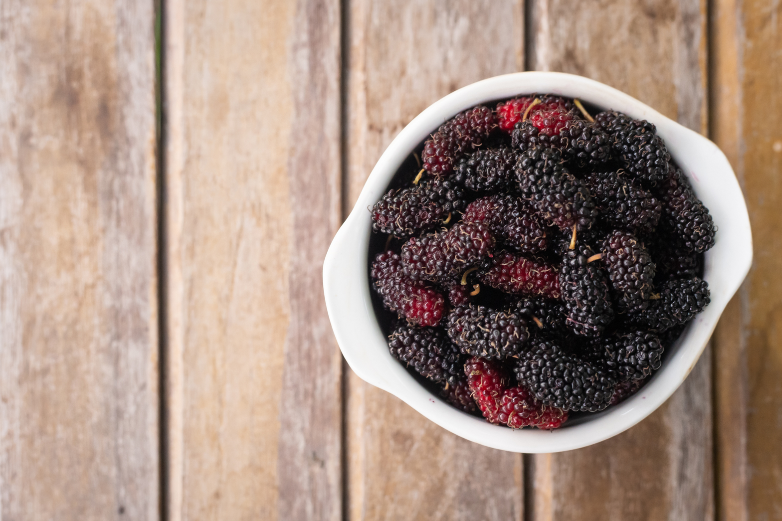 Fresh berries in a bowl