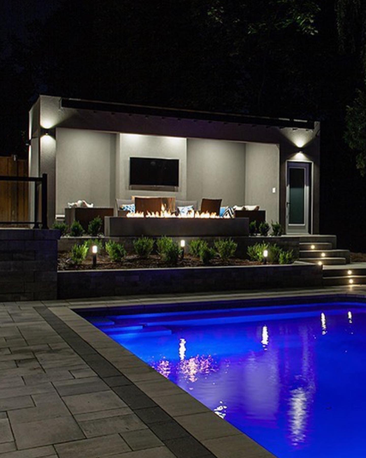 Outdoor Kitchens